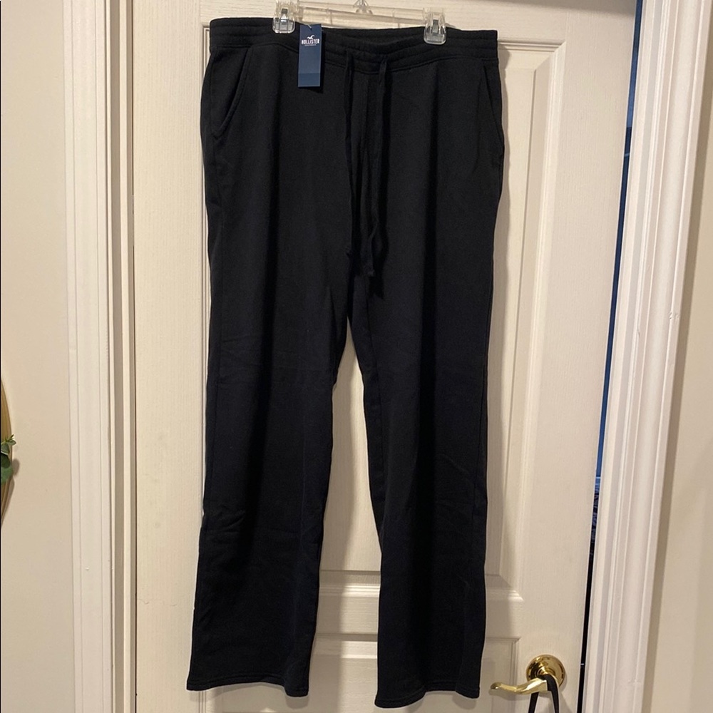 NWT Hollister L Long Black Sweatpants